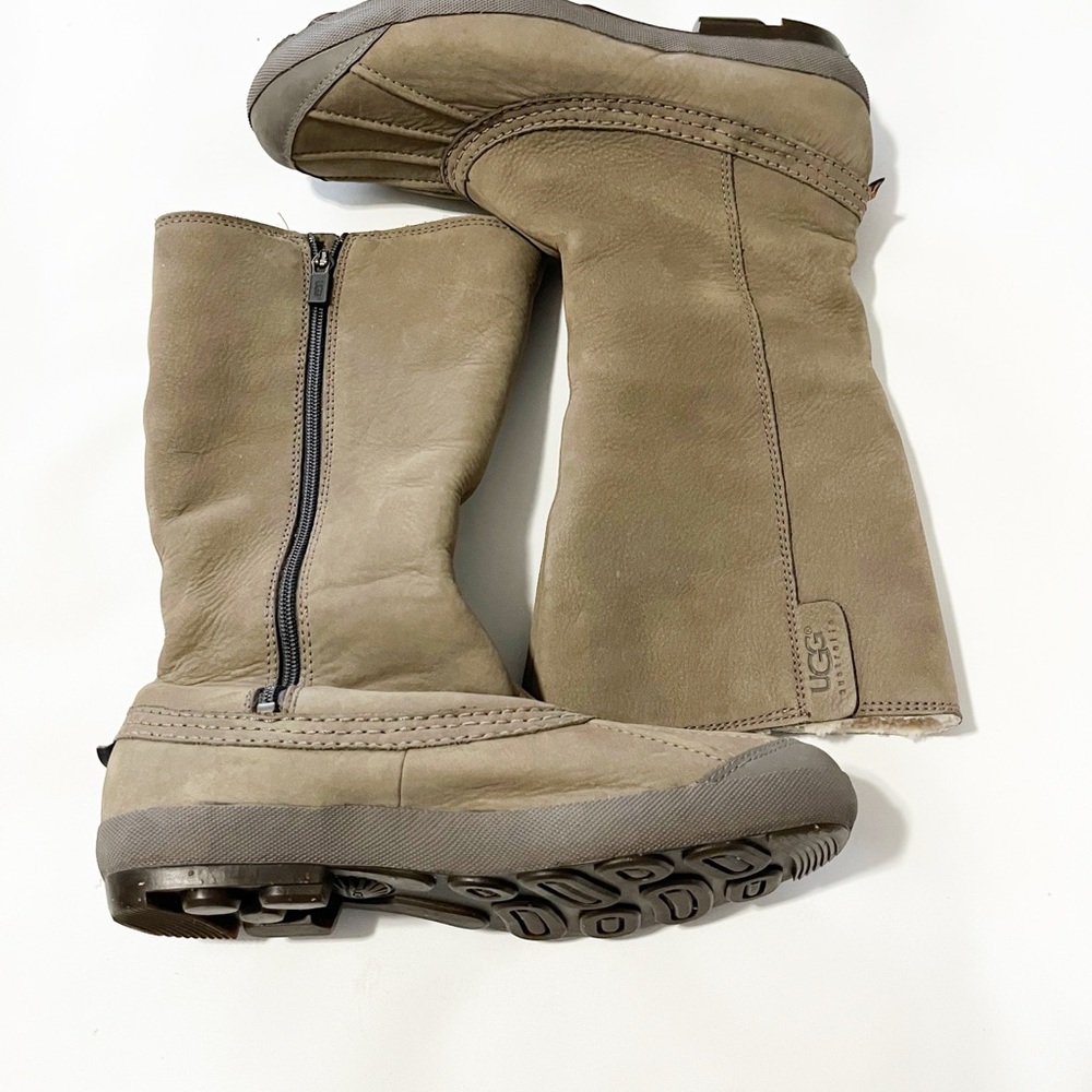 Ugh Bellfair All Weather Boots Sz Women’s 11 - Picture 7 of 8
